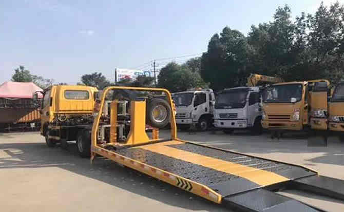 路桥区汽车中途维修案例